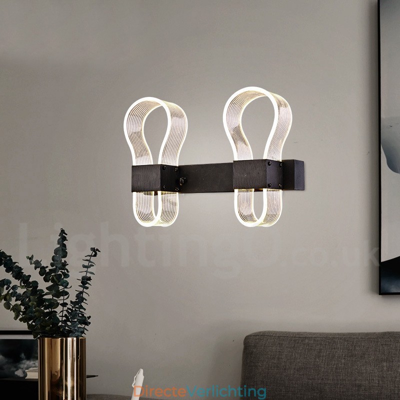 Moderne wandlamp met acryl kappen voor gangpad in slaapkamer