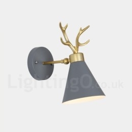 Moderne wandlamp met gewei