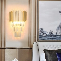 Goudkleurige bijpassende postmoderne luxe K9-kristallen wandlamp met kristallen kap
