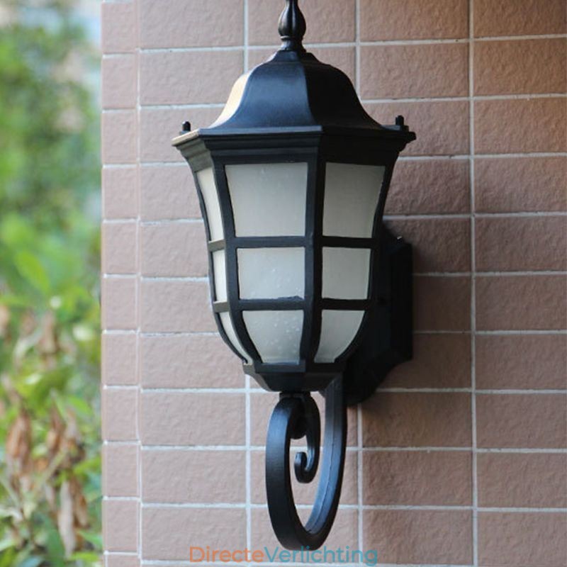 Europese wandlamp Retro buitenlamp Enkele kop waterdichte matglazen wandlamp