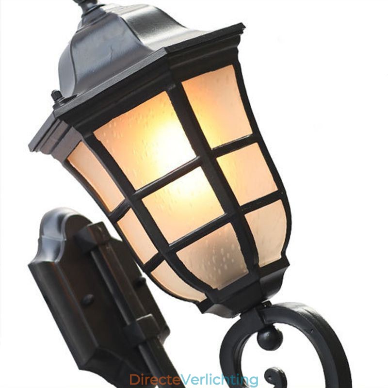 Europese wandlamp Retro buitenlamp Enkele kop waterdichte matglazen wandlamp