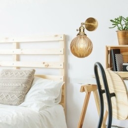 Moderne Bean Wandlamp met Bolvormige Glazen Kap