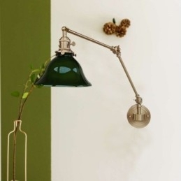 Moderne wandlamp met glazen kap