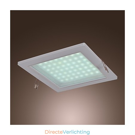 Moderne inbouwlampen in vierkante vorm Moderne inbouwlampen in vierkante vorm