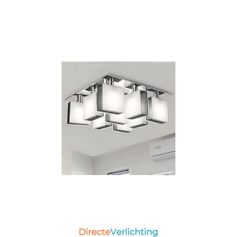 Moderne, eigentijdse, verchroomde metalen inbouwkast