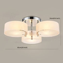 Moderne, eigentijdse plafondlamp met 3 lampen van metaal