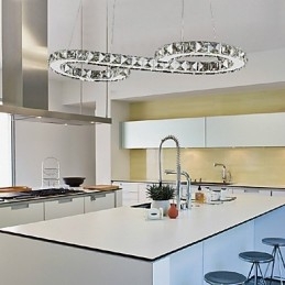 Moderne, eigentijdse hanglamp van kristalchroommetaal