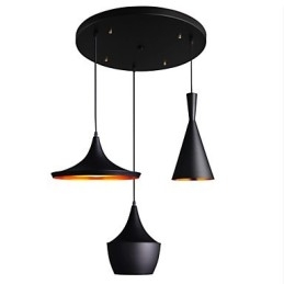 Gestroomlijnde hanglamp in zwart