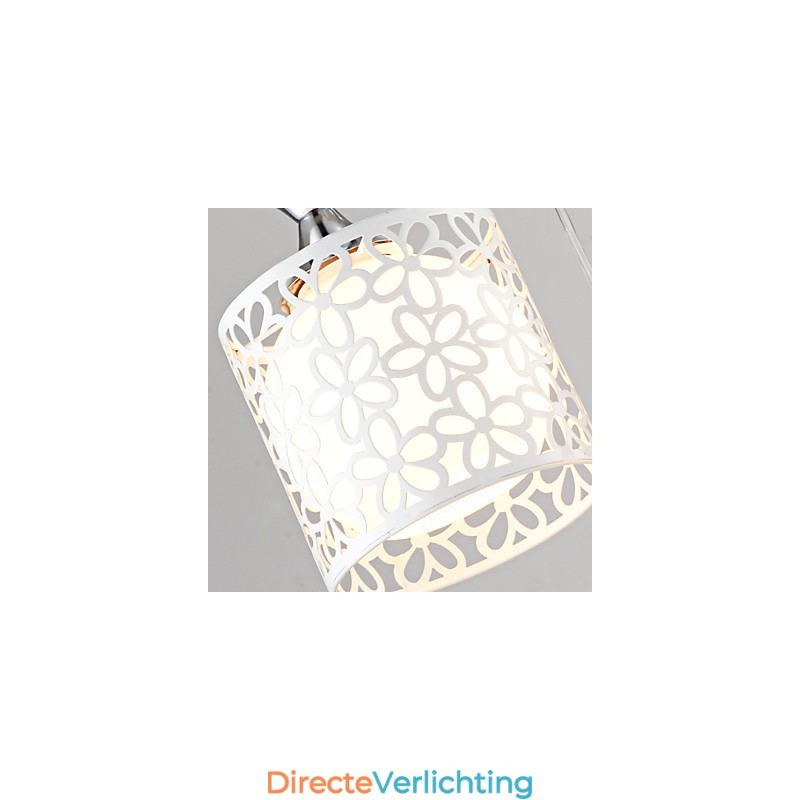 Hedendaagse en gecontracteerde drie creatieve kristallen hanglamp van smeedijzer