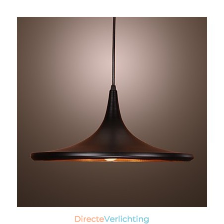 Moderne aluminium hanglamp met zwarte kap Moderne aluminium hanglamp met zwarte kap