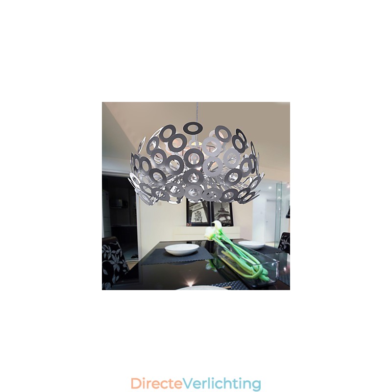 Moderne hanglamp in cirkelvormige lampenkap