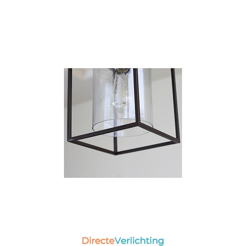 Vierkant frame van het glazen plafond van de Scandinavische landstijl