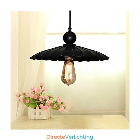 Middelgrote vintage zwarte paraplu metalen hanglamp met één licht Middelgrote vintage zwarte paraplu metalen hanglamp met één licht
