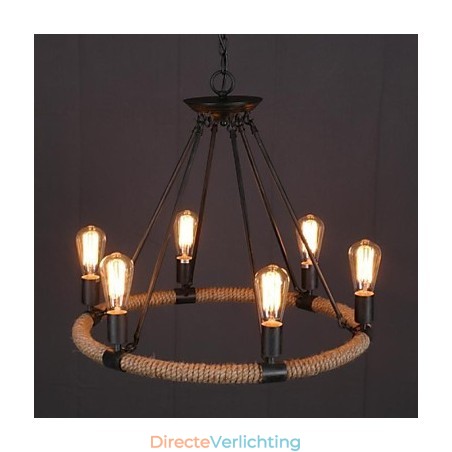 Hanglamp van metaal in landelijke mini-stijl