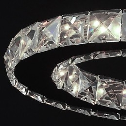 Moderne, eigentijdse hanglamp van kristalchroommetaal