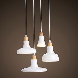 Creatieve karakteristieke hanglamp met 4 lampen en ijzeren kap